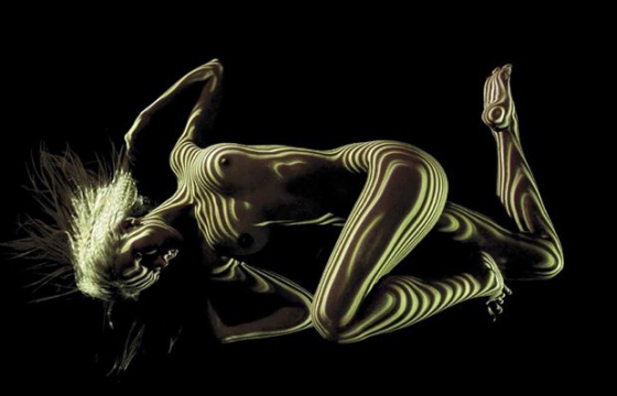 Dani Olivier: Women Dressed Only in Light
