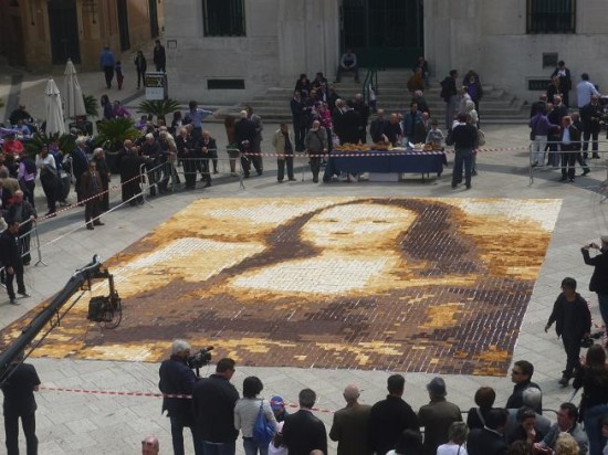 toast-Mona-Lisa-550x412