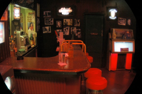 peepworld_04-580x385