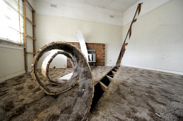 Robbie_Rowlands___The_Upholsterer___Depot_Exhibition___Room_2___2008_8