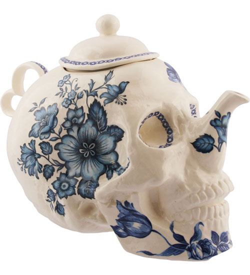 Trevor_Jackson_flower_teapot_far4