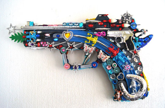 recycled-toy-sculptures-2