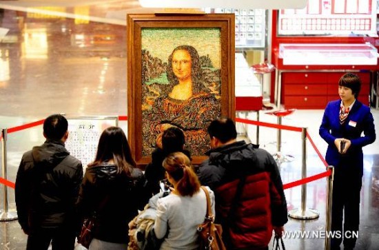 jewel-Mona-Lisa4-550x363