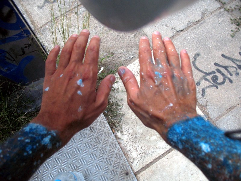 06
