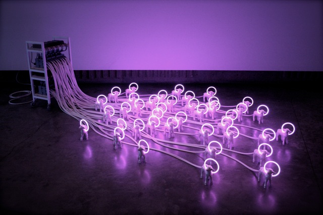 David_Adey_Flock_2010_40_Ceramic_lambs_neon_electronics_Luisdejesus