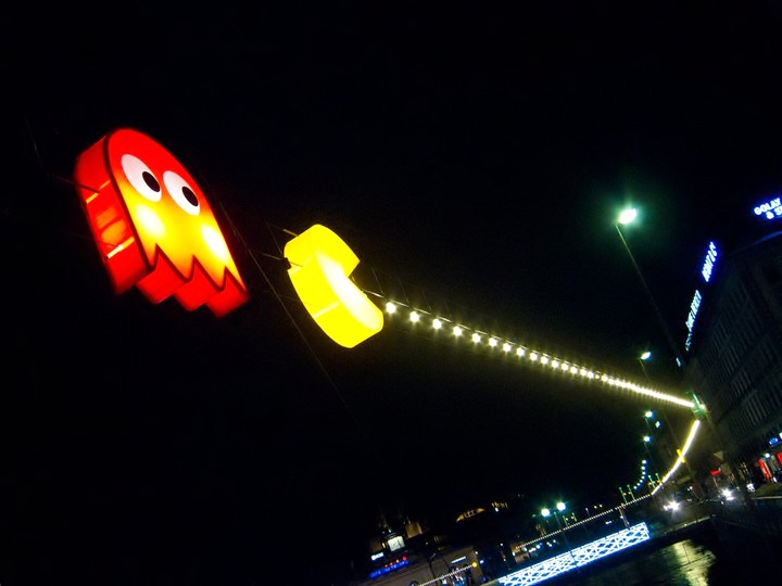 pacman-string-lights