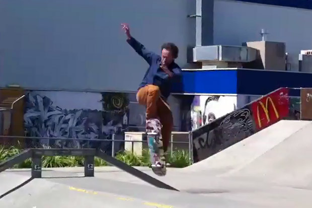 krooked-skateboards-mark-gonzales-gonz-dancing-skate-video-0