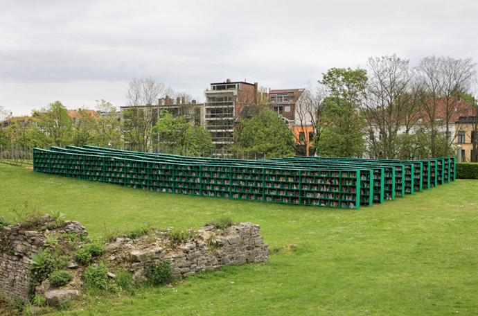 outdoor-public-library-designrulz-5