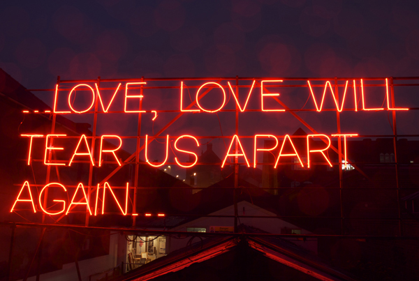 jux_neon_love3