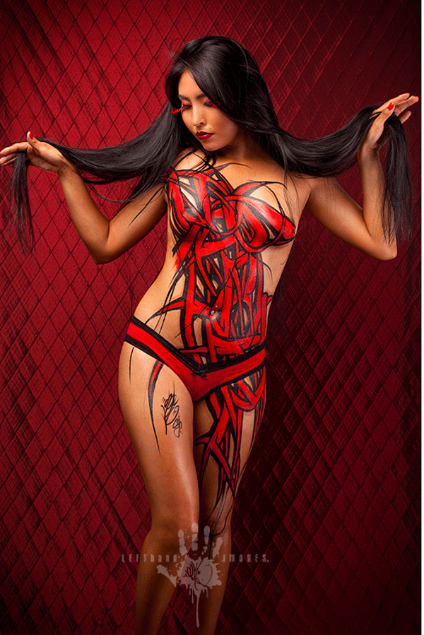 jux_graff_girls5