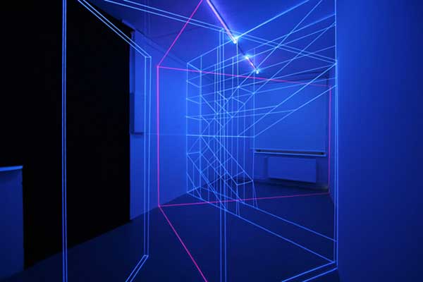 jux_glowing_threadwork7