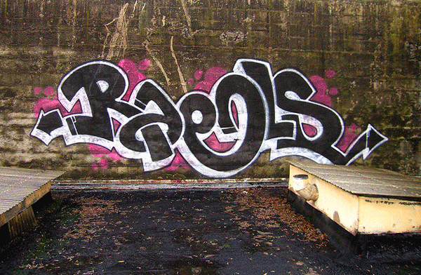 jux_raels