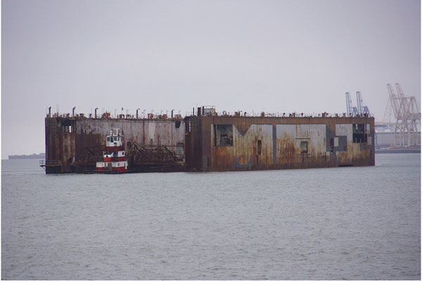 jux_mx_barge