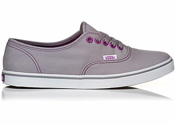 Vans-Holiday-3
