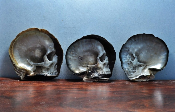Gregory Halili's Carved Mother of Pearl Skulls