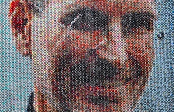 Portraits Made by Injecting Bubble Wrap with Paint