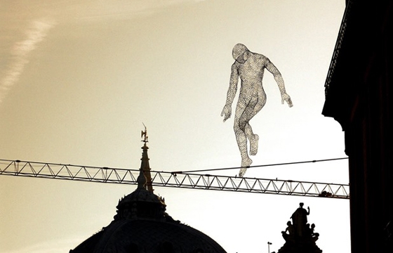Glowing Wire Sculptures by Cedric Le Borgne