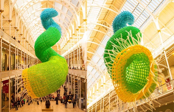10,000 balloon sculpture by Jason Hackenwerth