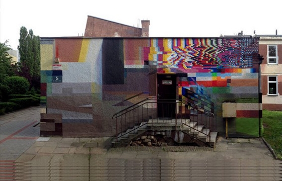 Street Art Inspired by the Glitch by Krzysztof Syruć