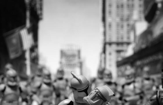 Recreating Famous Photographs via Star Wars