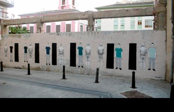 Escif x SAN in Valencia, Spain: Preparing a Dual Army