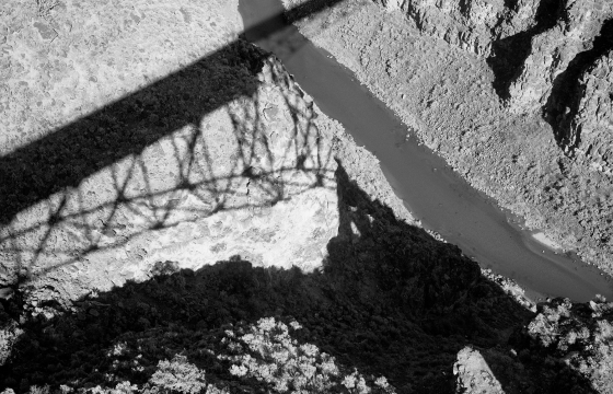 Nat Ward Finds Clarity on a Bridge Over the Rio Grande