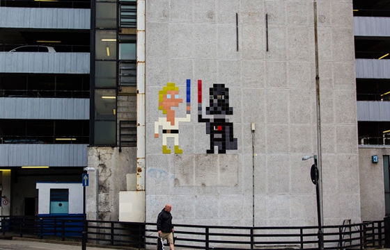 Infamous Star Wars duel by Invader in London