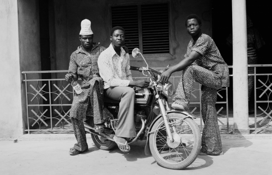 Gloire Immortelle: Portraits From Rachidi Bissiriou’s West African Photo Studio