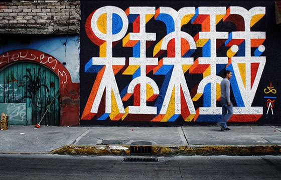 Remed paints new mural in Mexico City