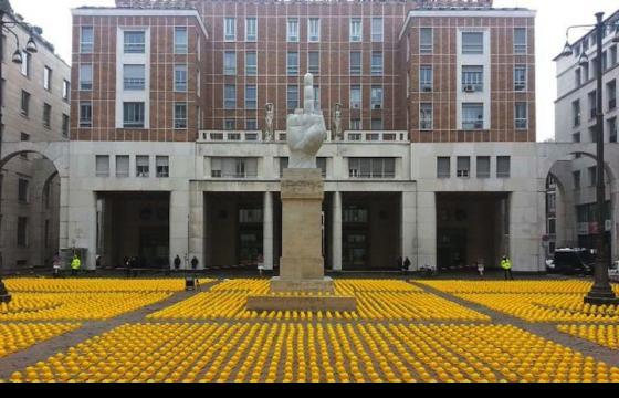 10,000 Helmets Represent Frustration and Rage at the Italian Government