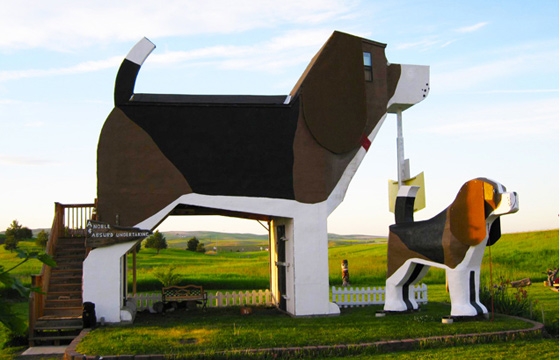 Dog Bark Park Inn