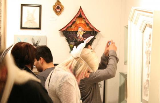 IN L.A.: INLE Group Exhibition Curated by Greg 