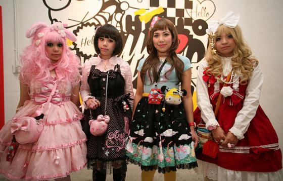 Sanrio’s Small Gift Mobile Pop-Up Tour last stop in NYC today and tomorrow (Dec 9 and 10)
