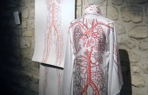 Silk Me Back Arterial Kimono