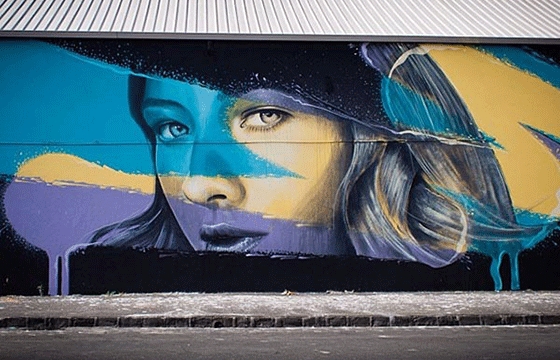 New portraits of women from Rone