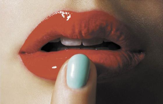 The Photography of Harry Peccinotti