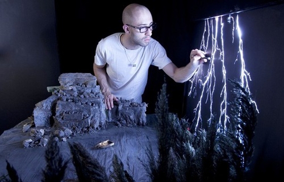 Matthew Albanese's Diorama Photography