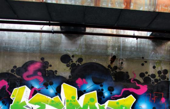 Colors with Kems