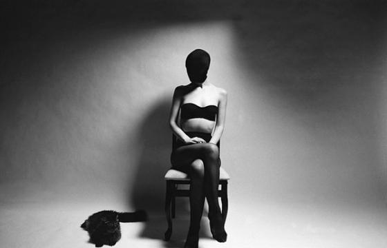 In Rooms: Dark Lust