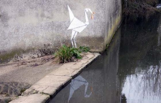 Banksy: New Origami Crane w/Goldfish Street Piece