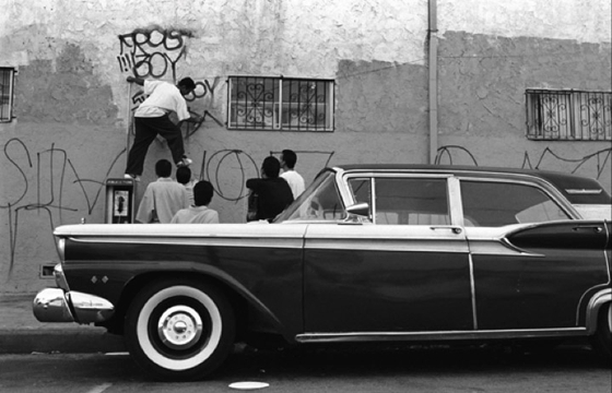 Los Angeles Gang Graffiti in Robert Yager's photography
