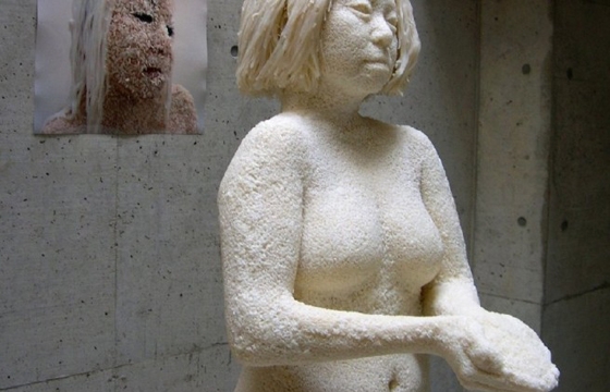 100 Pound Rice Sculpture by Saeri Kiritani