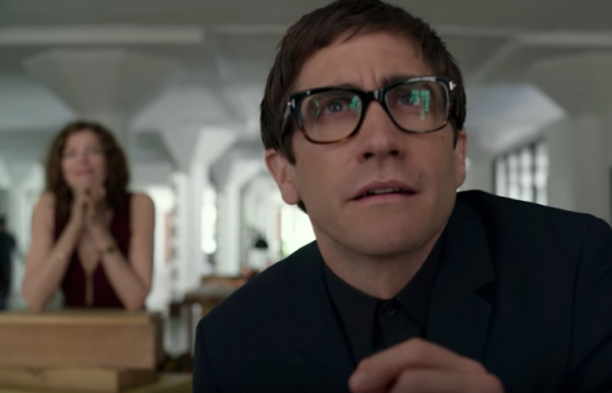 Just When You Were Ready for a Jake Gyllenhaal-As-Art-Critic in "Velvet Buzzsaw," The Damn Paintings are Haunted