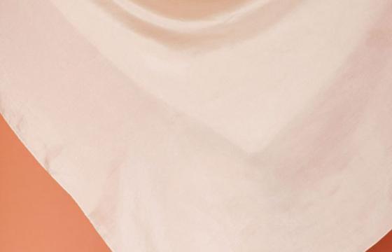 SuTurno, Lipstick and Nail Polish