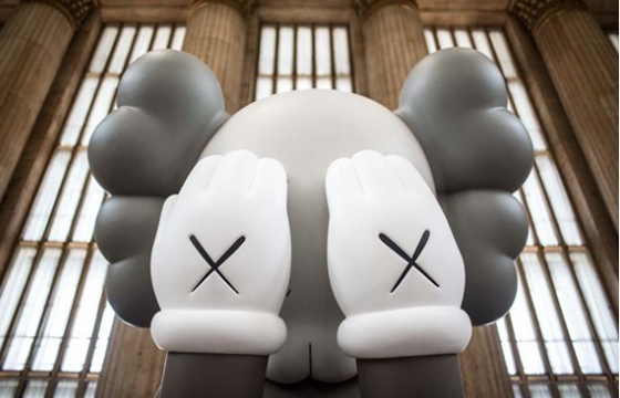 KAWS: Companion (Passing Through) @ Philadelphia's 30th Street Station