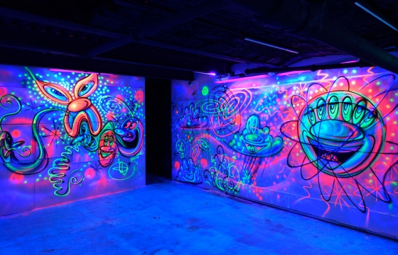 Blue Blood: Kenny Scharf Returns to NYC with Exhibition @ TOTAH