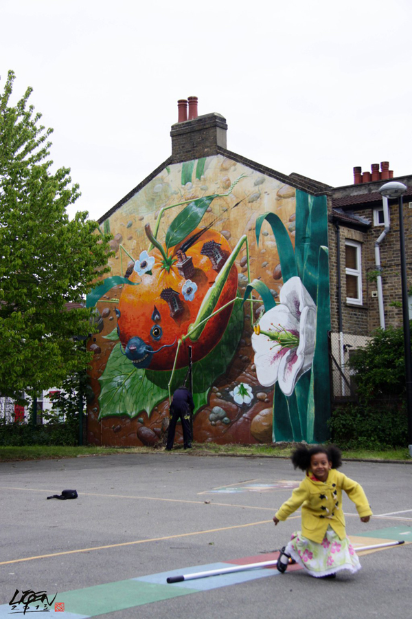 "Mandarin" by Liqen in Dulwich