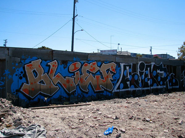 Blief x Ajar