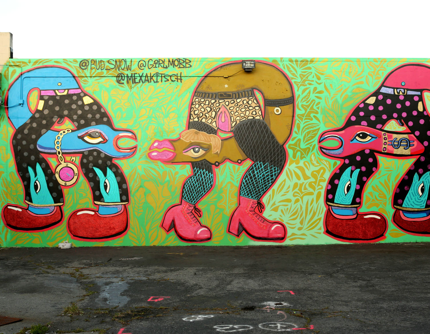Juxtapozbudsnow02