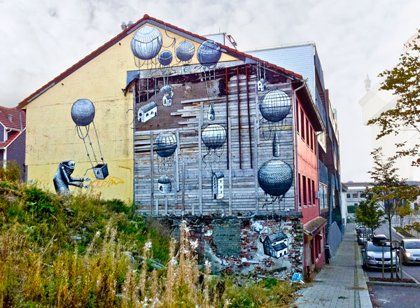 nuart02